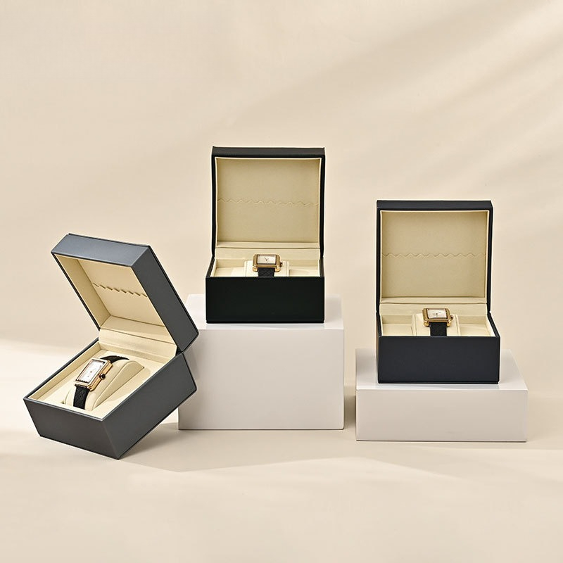 Luxury Watch Collection Box - صندوق ساعات فاخر من الجلد الصناعي