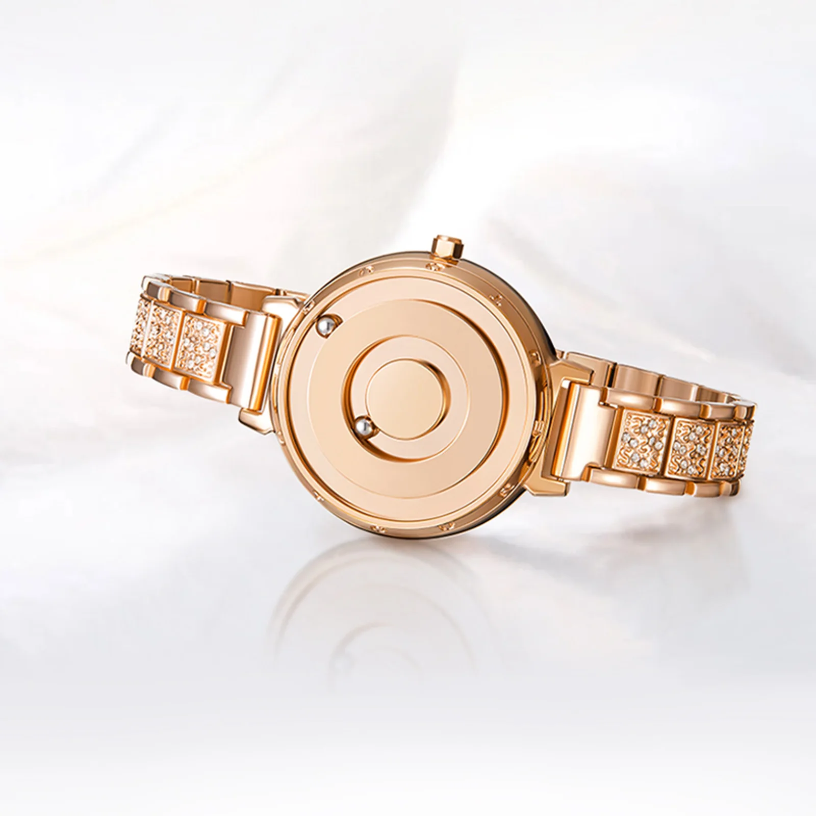 ساعة كوارتز جديدة من EUTOUR، إ - مراجعة Luxury Watch E Jewellery وسعره