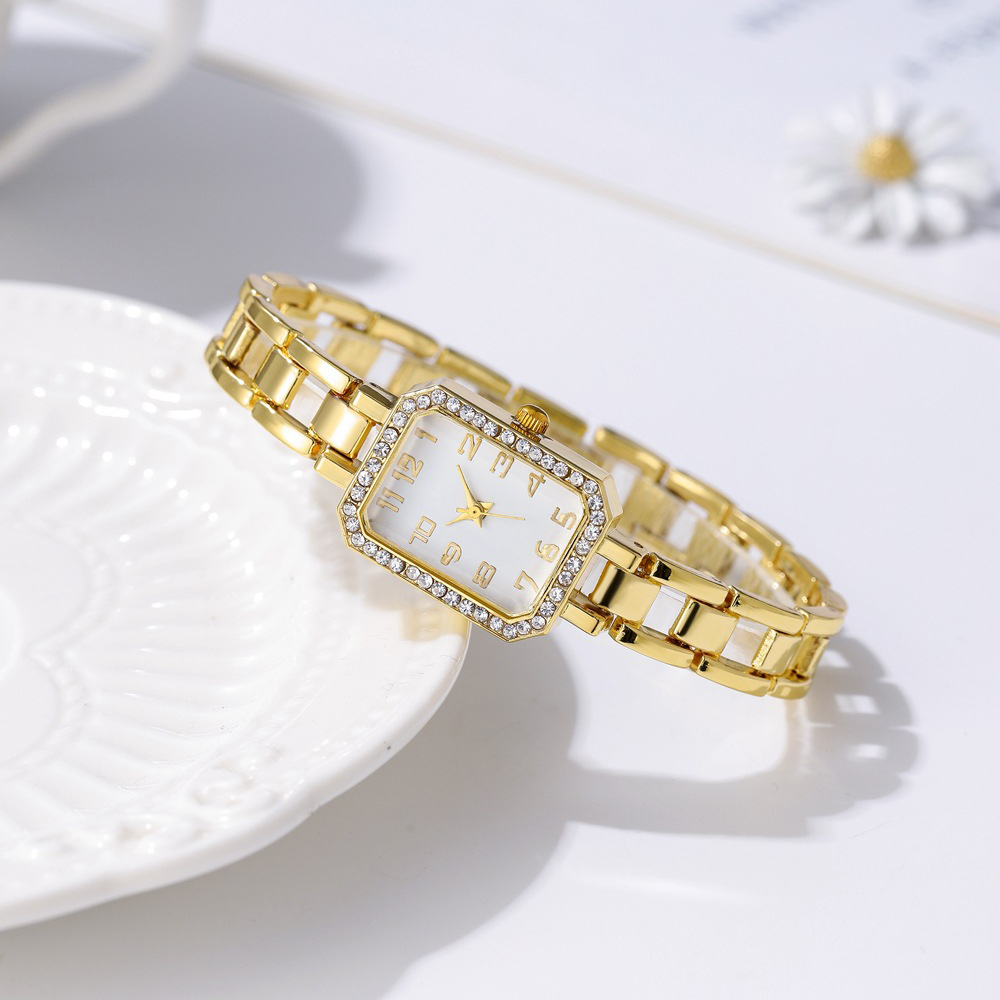 ساعة نسائية فاخرة 2023 جديدة ب - مراجعة Luxury Watch Gold وسعره