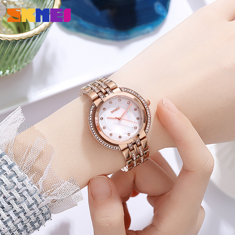 ساعات يد نسائية فاخرة بسوار من - مراجعة Luxury Watches وسعره