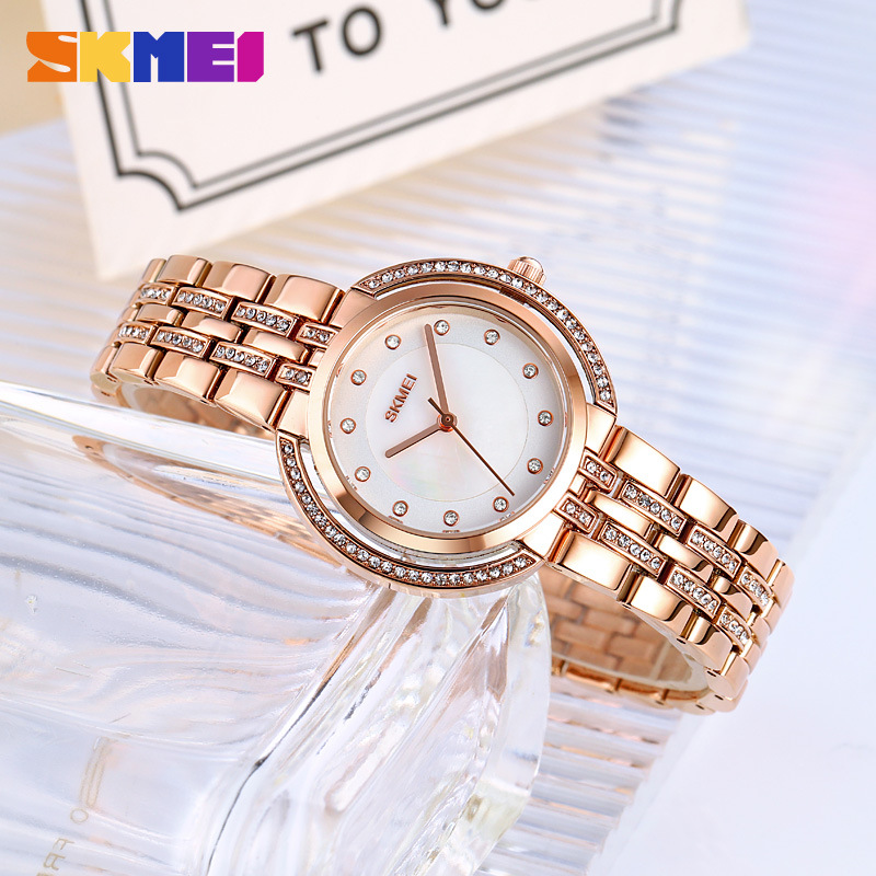 ساعات يد نسائية فاخرة بسوار من - مراجعة Luxury Watches وسعره